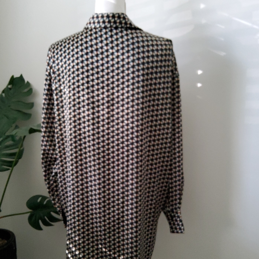 Carolina Belle Geometric Pattern Long Sleeve Shirtdress - Picture 6 of 11